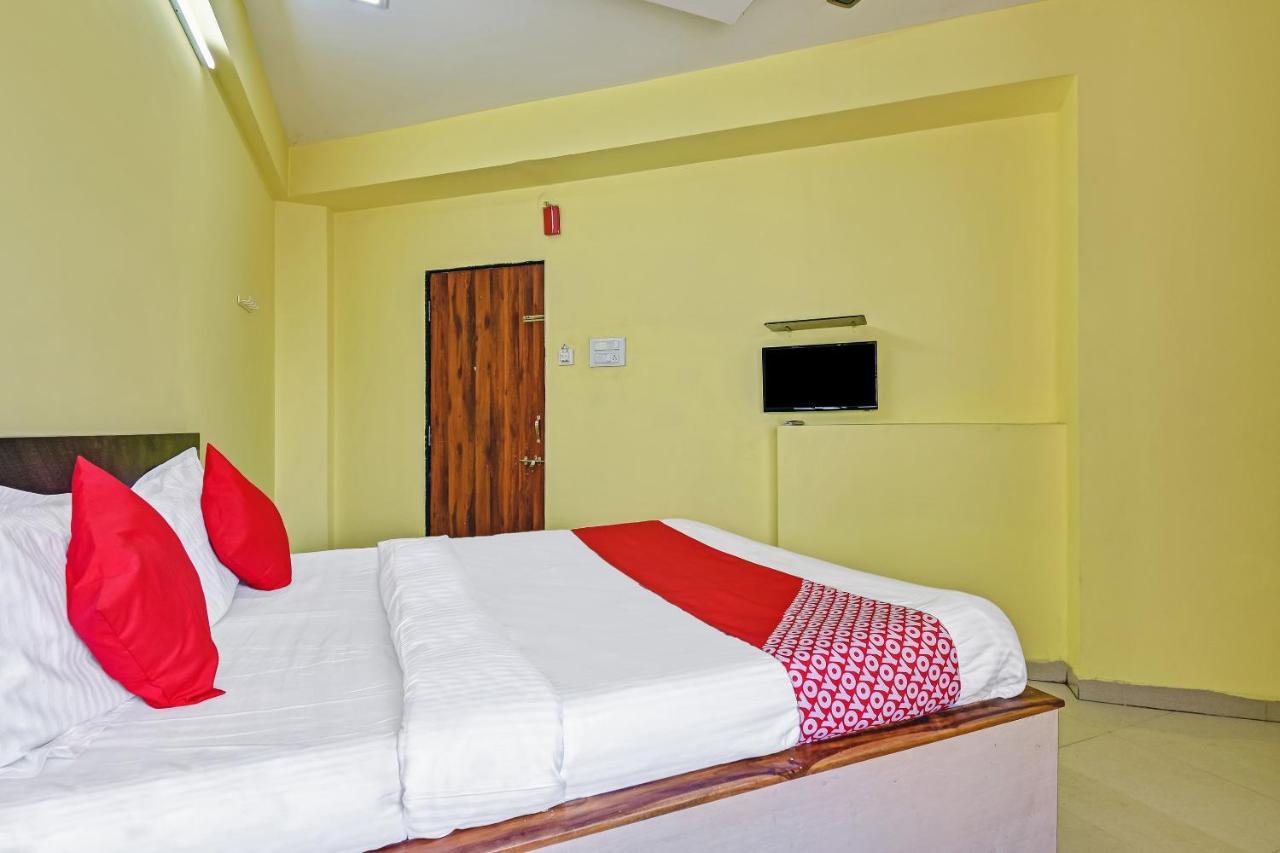 Oyo Hotel Samarth Lodge Solapur Εξωτερικό φωτογραφία