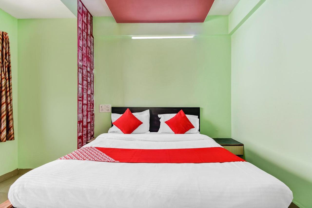 Oyo Hotel Samarth Lodge Solapur Εξωτερικό φωτογραφία
